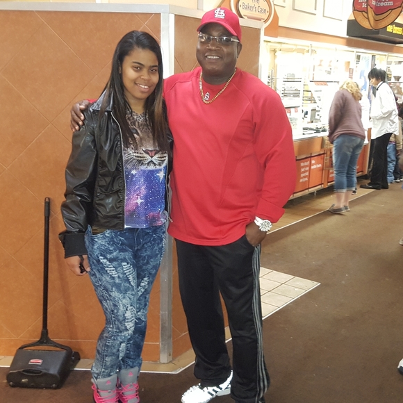 Meet your Posher, Michael - Picture 10 of 16